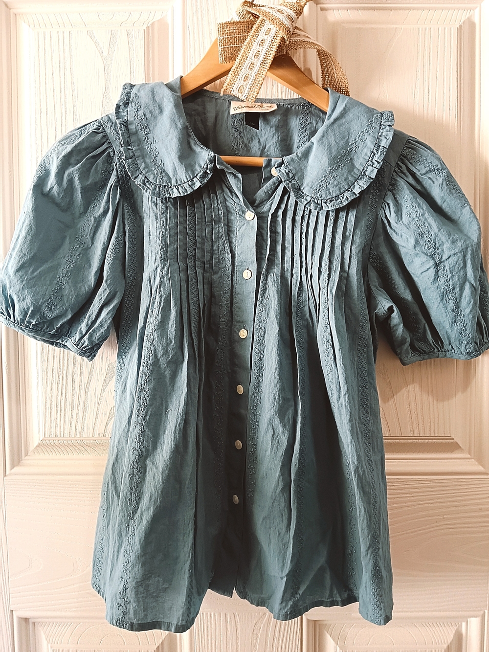 Universal Thread Blue Peter Pan Collared Puff Sleeve Pintuck Button Down Blouse